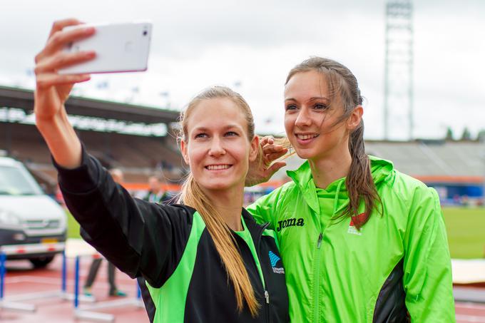 Neja s skakalko v višino Marušo Černjul. Morda sta to atletinji, za kateri bomo stiskali pesti za visoke uvrstitve na olimpijskih igrah v Tokiu. | Foto: Peter Kastelic