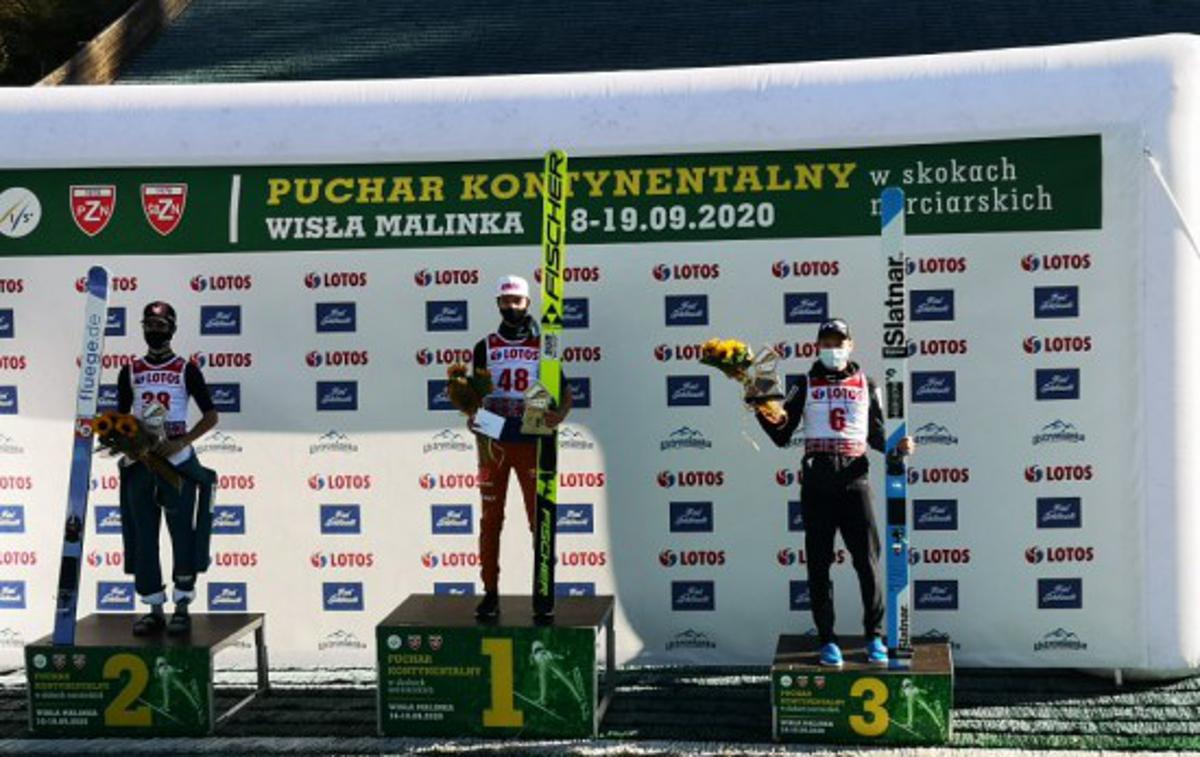 Anže Lanišek - Wisla (celinski pokal) | Anže Lanišek (desno) je v Wisli stopil na stopničke. | Foto SloSki