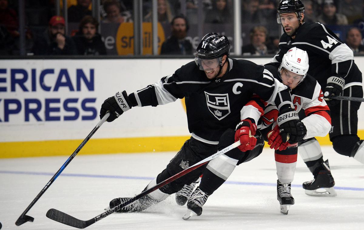 Anže Kopitar | LA Kings so le prišli do zmage, Kopitar v 20 minutah in 52 sekundah ni dosegel točke, sprožil pa je strel na gol in imel še blokado. | Foto Reuters