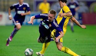 Maribor s kombinirano zasedbo do nove zmage