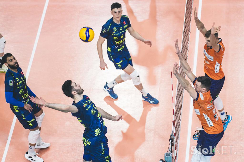 ACH Volley : Modena pokal CEV