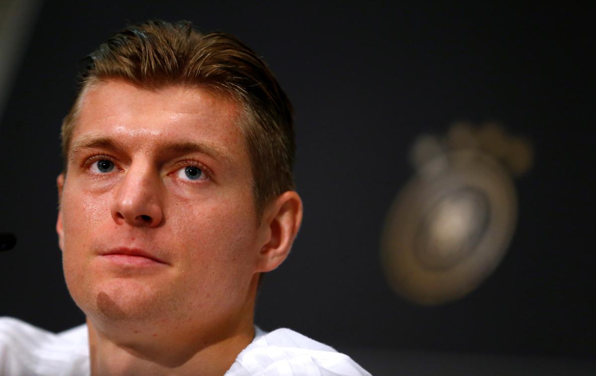 Toni Kroos | Toniju Kroosu ne bo treba v karanteno. | Foto Reuters