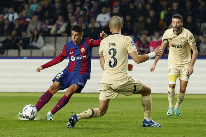 Joao Cancelo Barcelona : Porto | Joao Cancelo je postal pomemben člen v igri Barcelone. | Foto Reuters