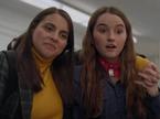 Beanie Feldstein, Kaitlyn Dever