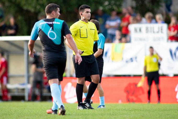 Ljubomir Moravac kot sodnik na dobrodelni tekmi v Biljah. | Foto: Sportida