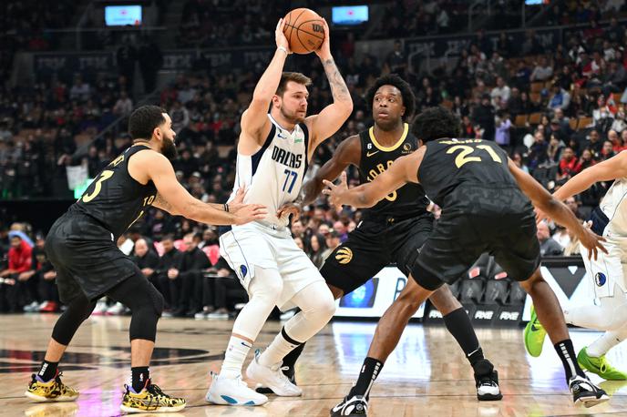 Luka Dončić Dallas Mavericks Toronto Raptors | Luka Dončić je tekmo končal pri 24 točkah. | Foto Reuters