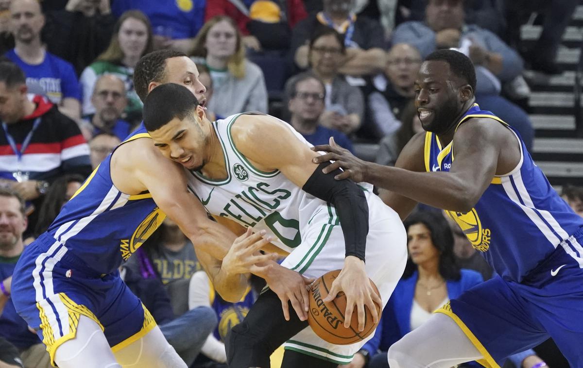 golden state | Boston je v gosteh visoko premagal Golden State Warriors. | Foto Reuters