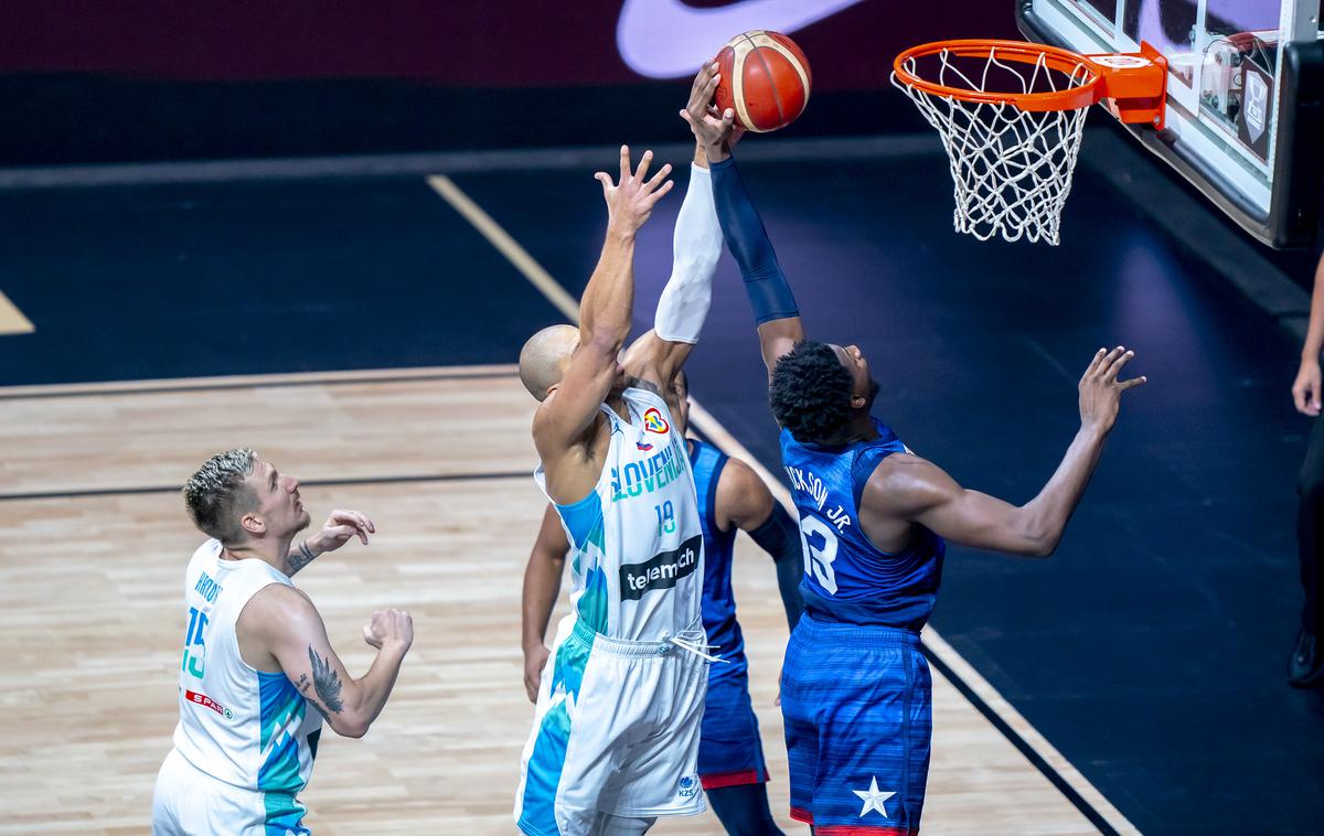 Slovenija ZDA | Slovenci so na predzadnji pripravljalni tekmi na svetovno prvenstvo v soboto visoko izgubili z Američani. | Foto Baloncesto España