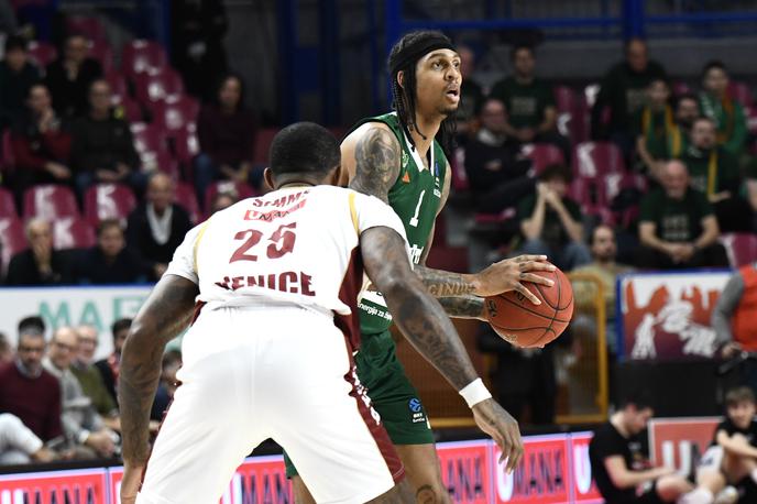 Reyer Venezia Cedevita Olimpija | Cedevita Olimpija je gostovala v Benetkah. | Foto Tine Ružič/Cedevita Olimpija