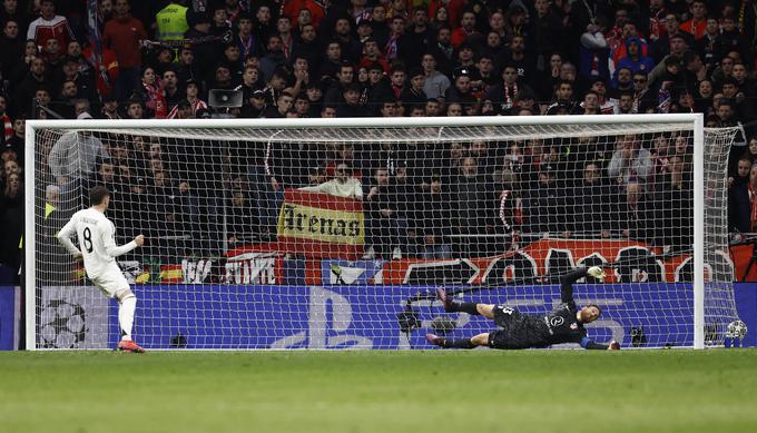 V ligi prvakov je končal pot v osmini finala. Po izvajanju 11-metrovk je izpadel proti madridskemu Realu. | Foto: Reuters