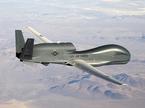 RQ-4 dron