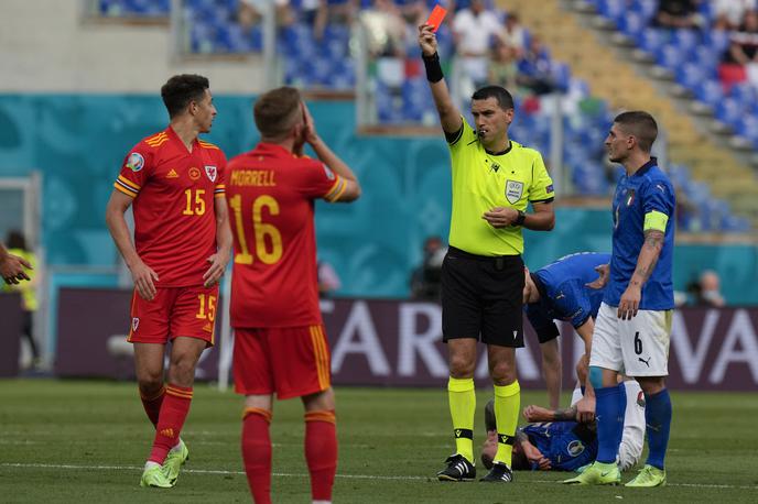 euro Italija Wales | Rdeči karton ni bil usoden za Valižane. | Foto Guliverimage