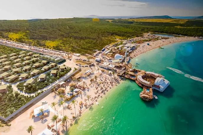 Zrće | Zrće bodo, kot kaže, samevale. | Foto Instagram Zrce Beach