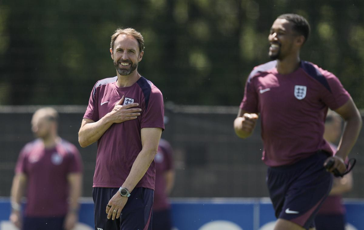 Euro 2024 Gareth Southgate | Gareth Southgate se je odzval na metanje kozarcev s pivom. | Foto Guliverimage