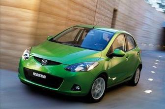 Mazda 2 je avto leta 2008