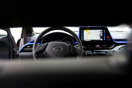 Toyota C-HR test