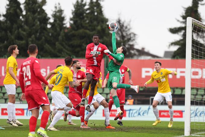 Bravo in Aluminij sta se razšla brez golov. | Foto: www.alesfevzer.com