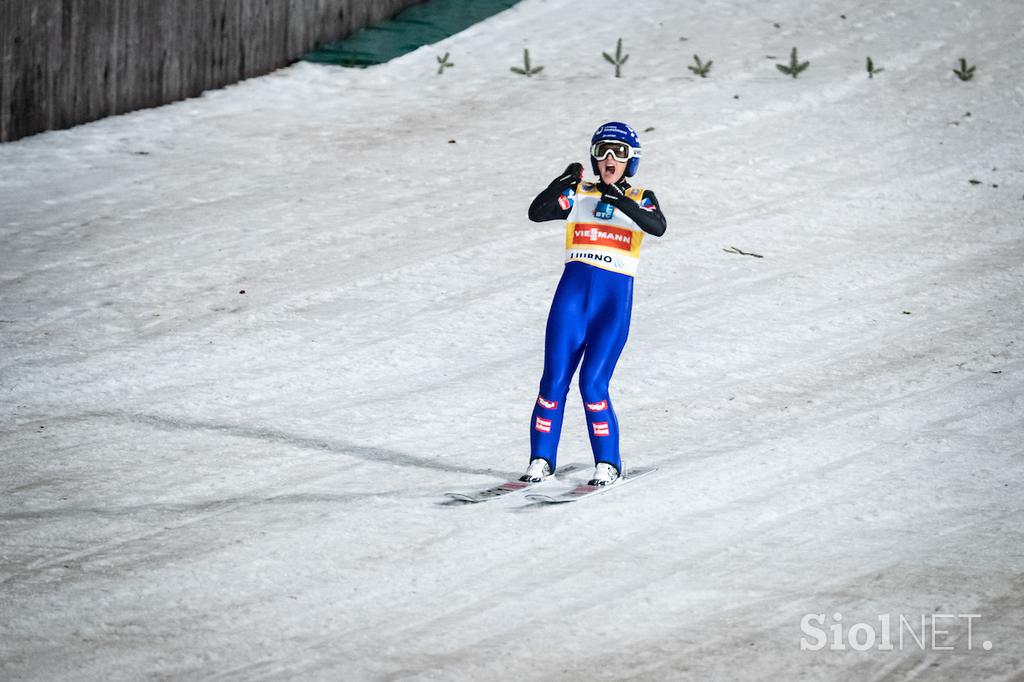 Ljubno ob Savinji, silvestrska turneja smučarskih skakalk, 1. tekma