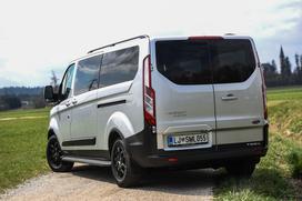 Ford transit custom trail