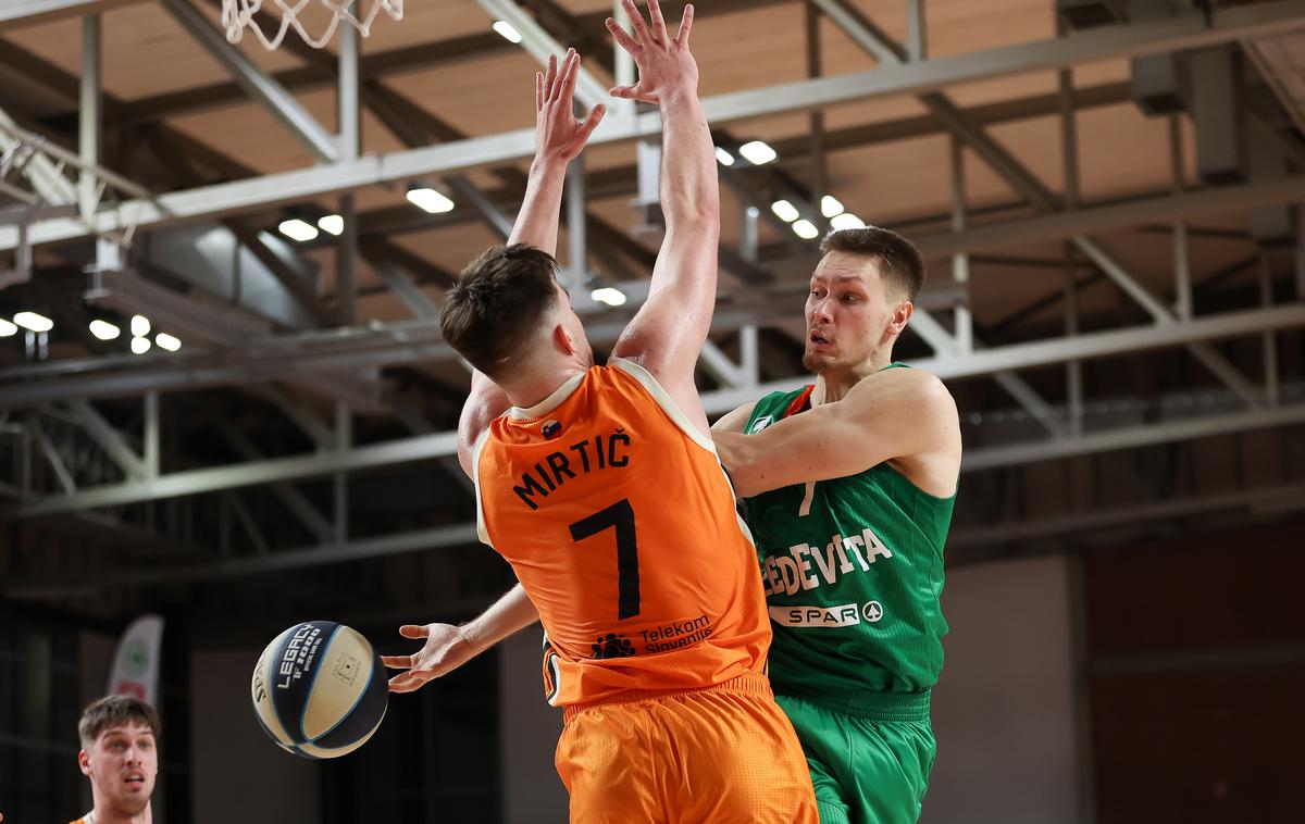 Cedevita Olimpija Gregor Glas | Gregor Glas je v polfinalu dosegel 28 točk. | Foto Filip Barbalić/www.alesfevzer.com