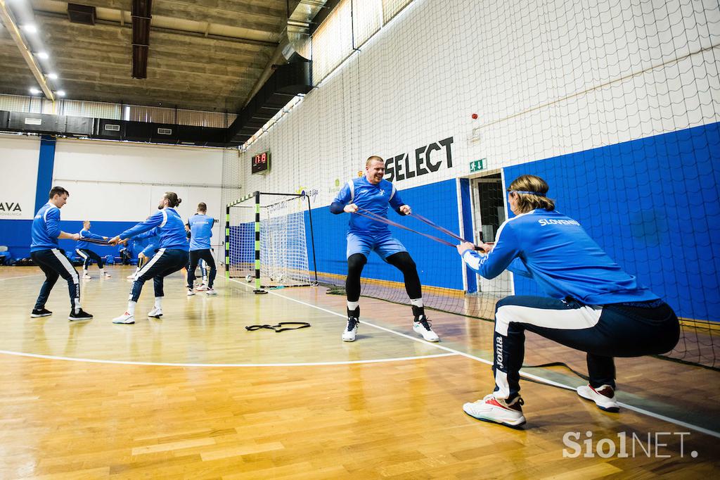 slovenska rokometna reprezentanca, trening