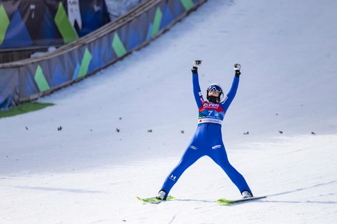 "Nika Križnar je bila spet tista stara Nika, ki jo poznamo," je spodbudnih predstav 22-letnice vesel Zupančič. | Foto: Grega Valančič/Sportida