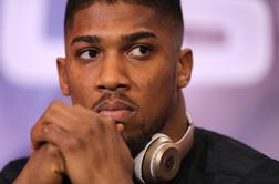 Anthony Joshua je le dočakal novega tekmeca: To bo bolgarska kobra! #video