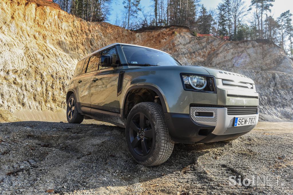 Land rover defender