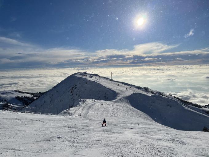 Na Krvavcu so letos gostili že skoraj 50 tisoč smučarjev. | Foto: Gregor Pavšič