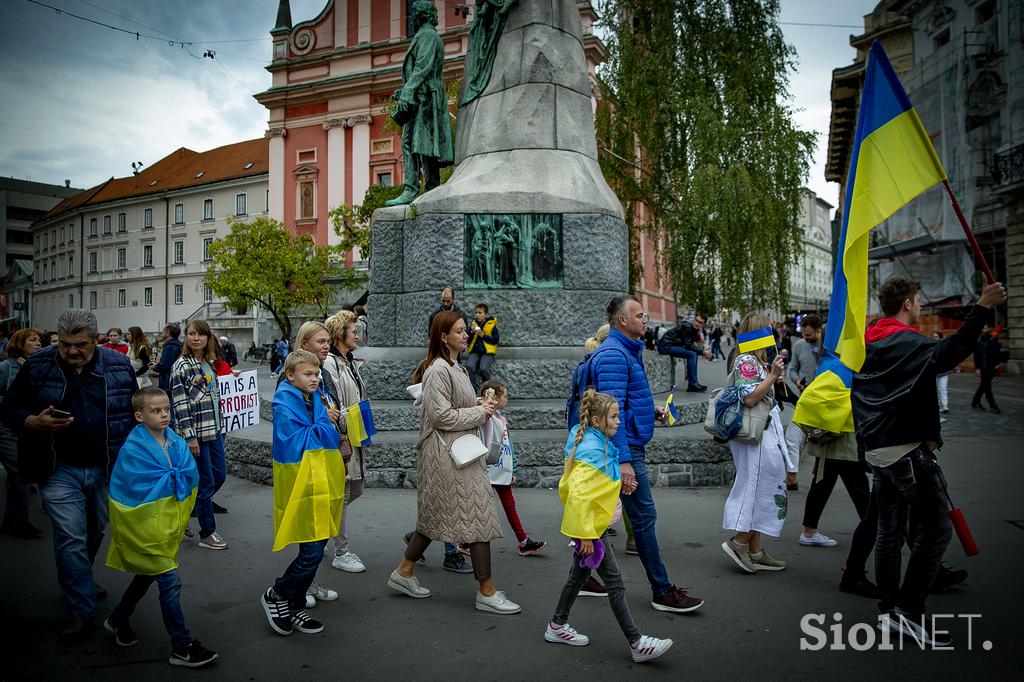 Shod v središču Ljubljane v podporo Ukrajini