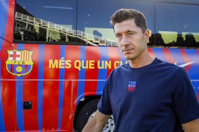 Robert Lewandowski | Barcelona potrebuje svež kapital za okrepitve. Nazadnje so v ekipo pripeljali Roberta Lewandowskega in Riphinho.  | Foto Reuters