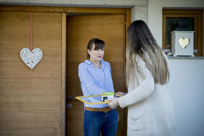 Saša Černalogar Mrak je bila ob prejemu naziva Siolova kmetija 2019 presenečena in zelo vesela, zato se vsem bralcem zahvaljuje za podporo, ki so ji jo izkazali. | Foto: Ana Kovač