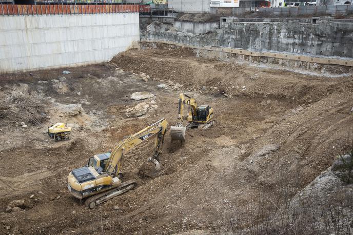 gradbišče celovški dvori gradnja spar nakupovalno središče | Moškemu ni bilo več pomoči. Fotografija je simbolična. | Foto Bojan Puhek