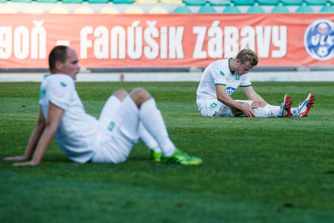 Razočaranje Arisa Zarifovića in Nika Omladiča po izpadu Olimpije proti Žilini. | Foto: Saša Pahić Szabo/alesfevzer.com