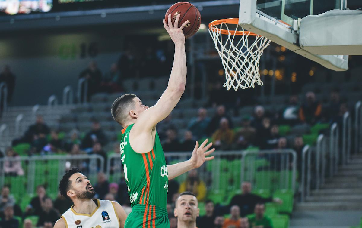 Cedevita Olimpija Umano Reyer Amar Alibegović | Josh Adams je že v prvem polčasu dal 17 točk. | Foto Grega Valančič/Sportida