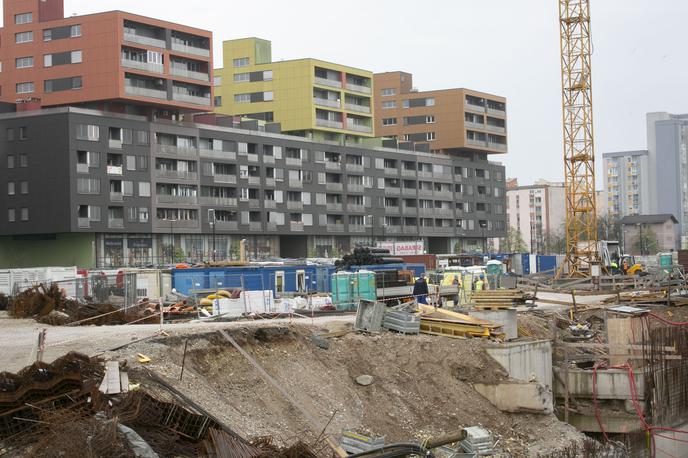 Gradnja trgovskega središče Aleja. SES | Foto Bojan Puhek