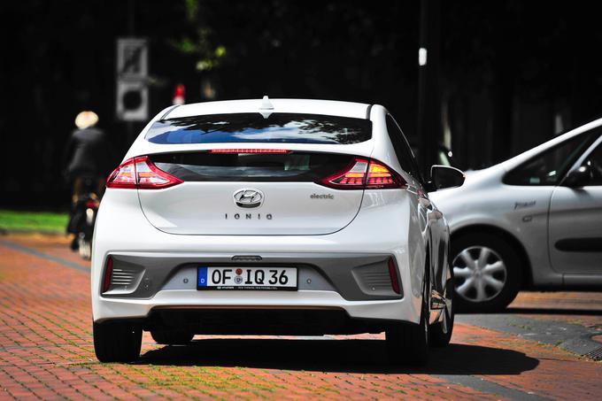 Hyundai ioniq - prva vožnja novega modela | Foto: Ciril Komotar