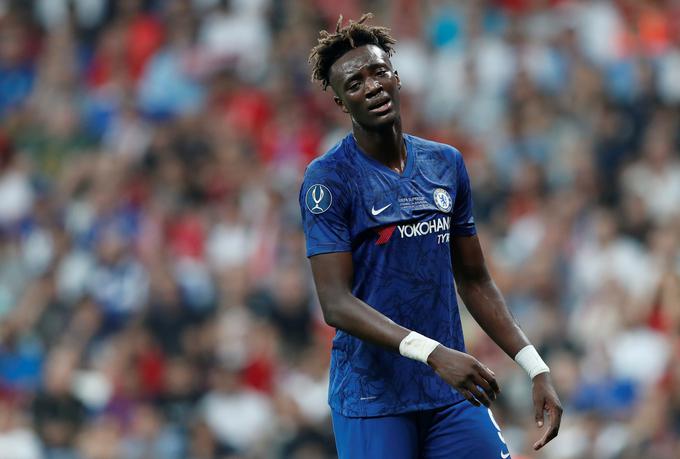 Mladi napadalec Chelseaja Tammy Abraham ima težave z desnim gležnjem vse od januarja. | Foto: Reuters