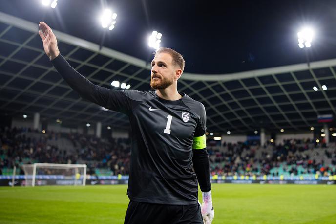 Jan Oblak Slovenija Portugalska | Kapetan Jan Oblak je poudaril, kako je nogomet ob tem, kar se trenutno dogaja selektorju Matjažu Keku, povsem nepomemben. | Foto www.alesfevzer.com