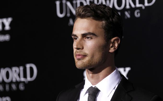 Theo James | Foto: Guliverimage