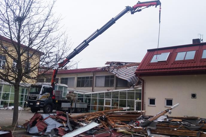 Neurje veter poplave 12.12.2017 | Foto STA