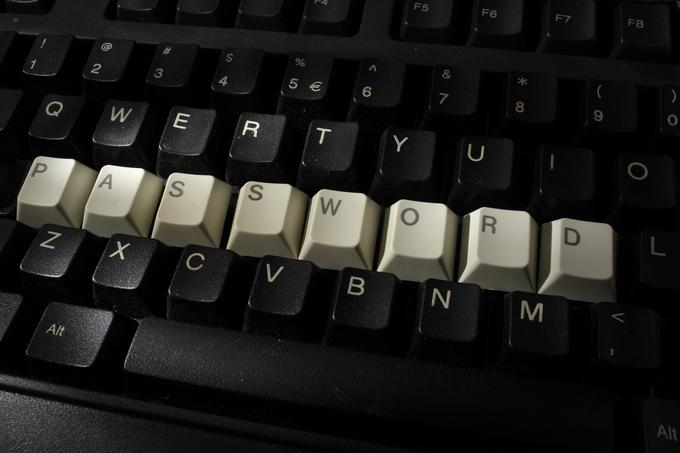 Pri ZDNet so ugotovili, da so uporabniki AdultFriendFinder izbirali zelo slaba gesla, zvečine 123456, password (geslo), qwerty ... | Foto: Reuters