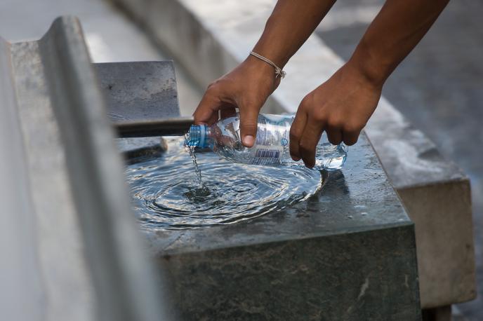 pitna voda | Skozi dobrih 12 kilometrov dolg povezovalni kanalizacijski vod, poimenovan C0, ki ga gradi mestna občina Ljubljana, se bo odpadna voda iz Medvod in Vodic stekala do centralne čistilne naprave v Zalogu.  | Foto Matej Leskovšek