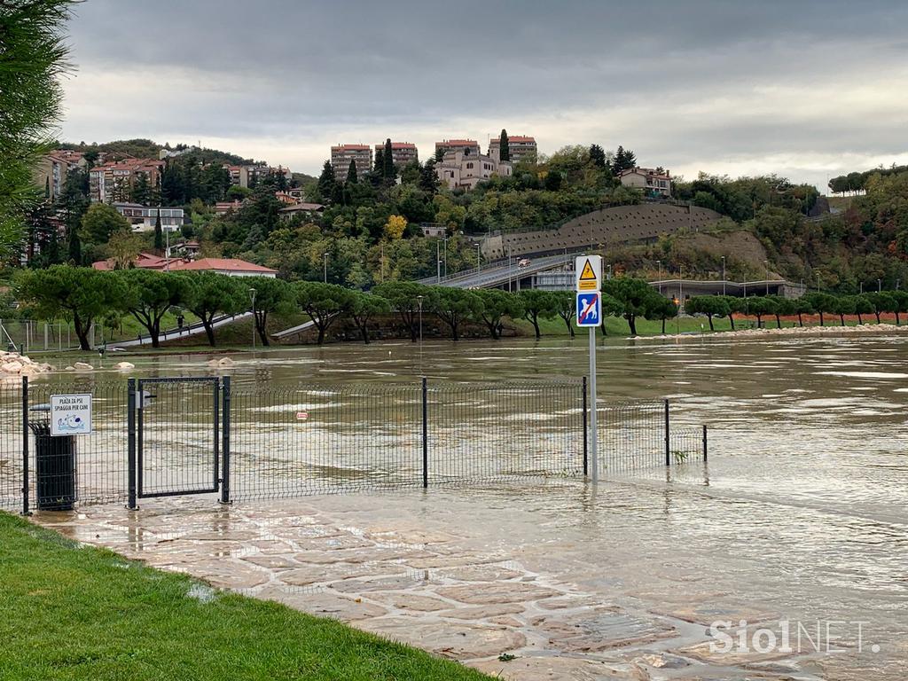 Poplave na Obali