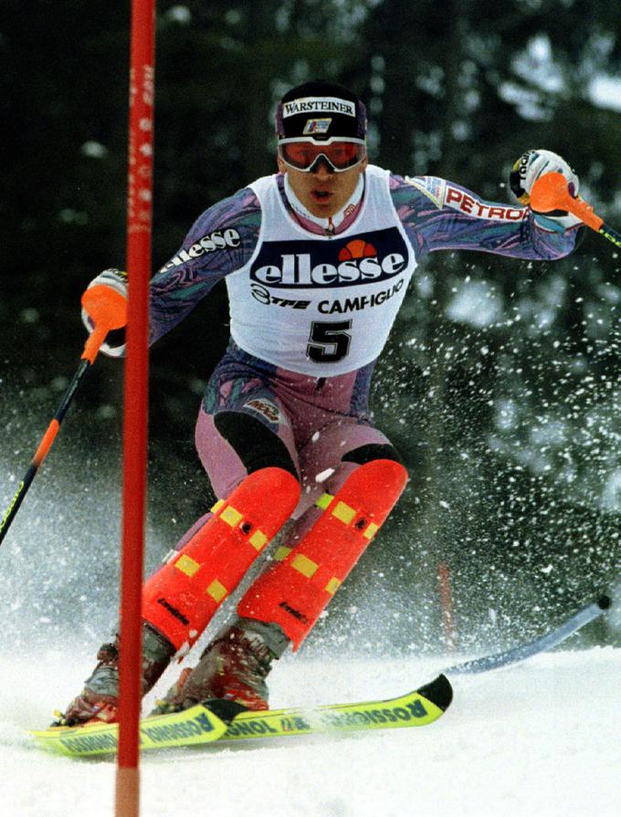 Jure Košir je 20. 12. 1993 takole hitel proti prvi zmagi za samostojno Slovenijo. | Foto: Reuters