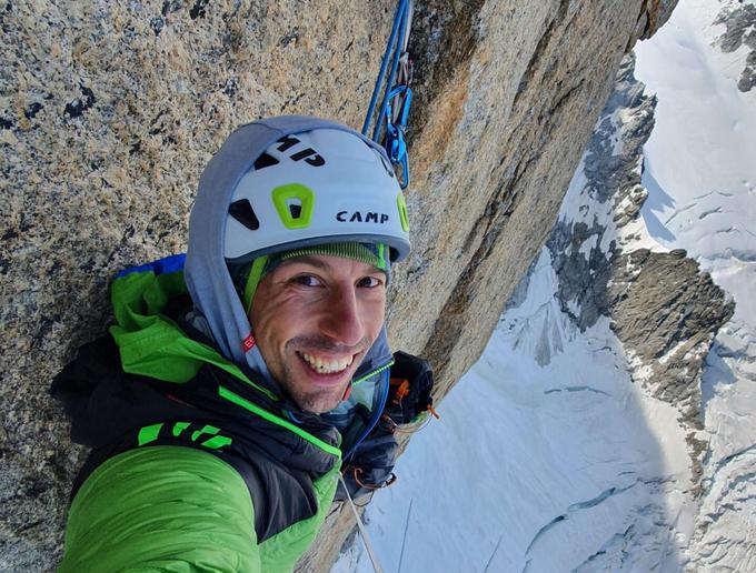 Alpinist in gorski vodnik Luka Stražar bo občinstvo na predavanju popeljal skozi svoje iskanje ravnotežja ter vzpone preteklega obdobja. | Foto: osebni arhiv Luke Stražarja