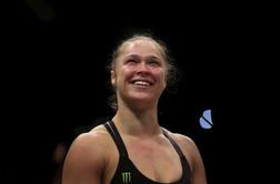 Strupena mama Ronde Rousey: Njen trener bi moral v zapor