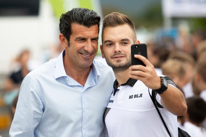 Luis Figo | Portugalec Luis Figo bo v torek obul nogometne čevlje in se preizkusil na igrišču sredi Ljubljane.  | Foto Vid Ponikvar