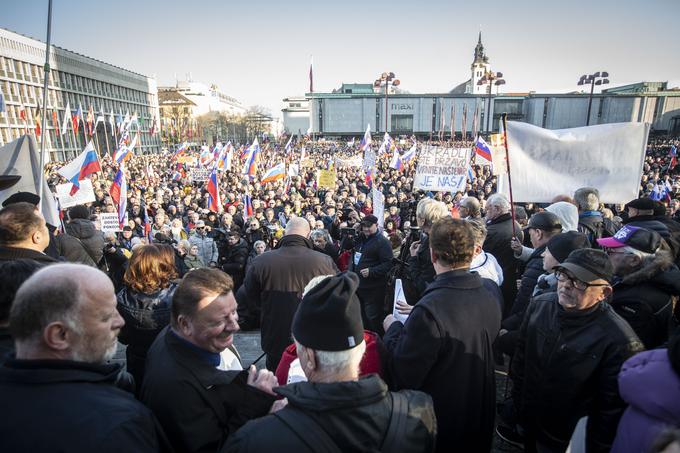 Protest upokojencev, ki ga pripravlja ljudska iniciativa Glas upokojencev Slovenije; Trg republike. | Foto: Bojan Puhek