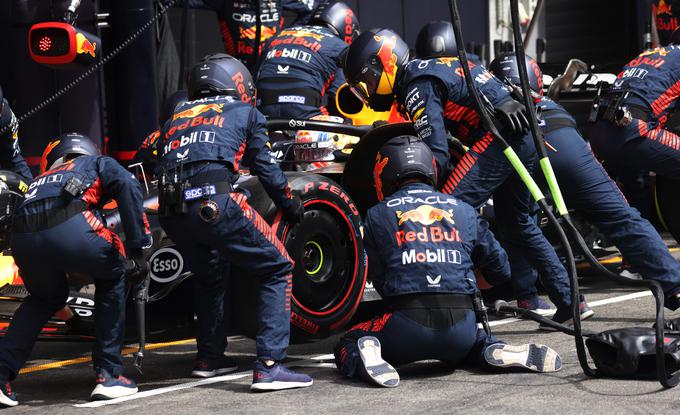 Res bi si lahko privoščil postanek več. Max Verstappen. | Foto: Reuters